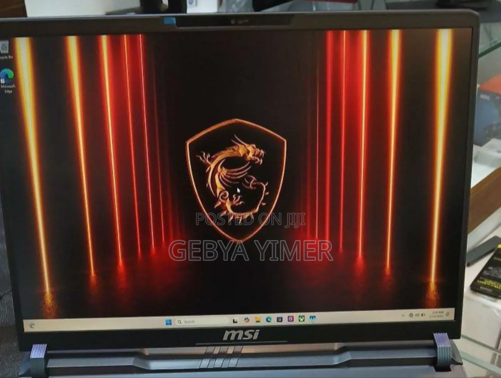 New Laptop MSI Vector 16 HX AI A2XWIG 16GB Intel Core Ultra 7 SSD 1T