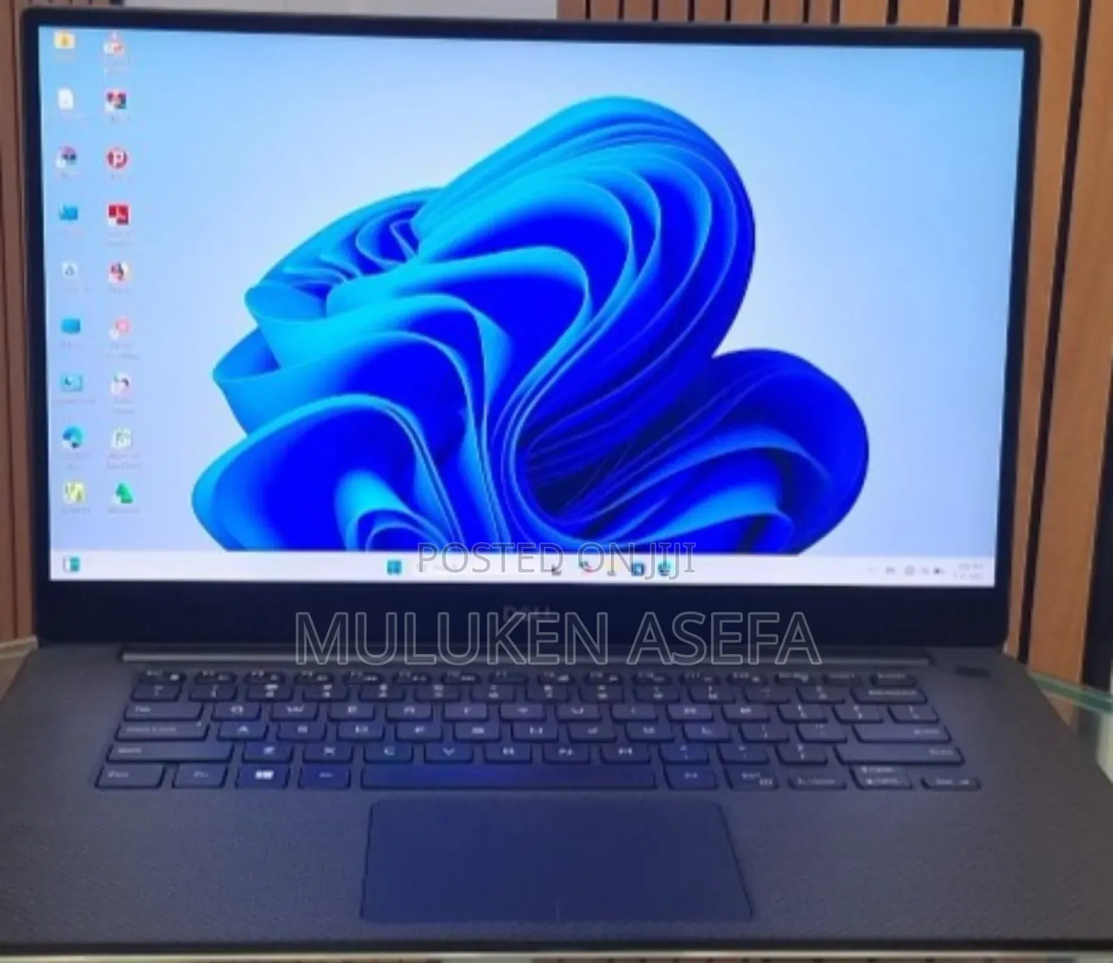 New Laptop Dell XPS 15 32GB Intel Core I9 SSD 2T