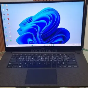 New Laptop Dell XPS 15 32GB Intel Core I9 SSD 2T