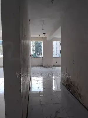 ለመኖርም ሆነ ለኢንቨስትመንት ተመራጭ
በመሀል አዲስ አበባ ካዛንቺስ