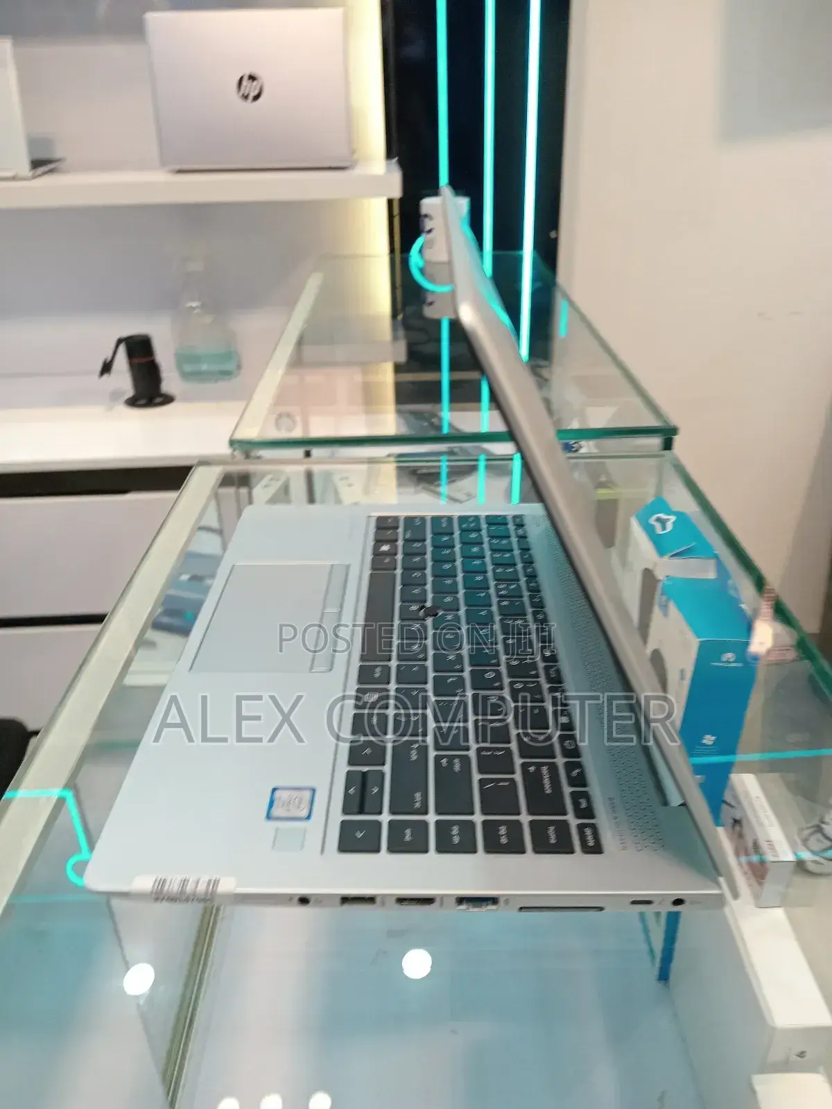 New Laptop HP EliteBook 840 G5 16GB Intel Core I7 SSD 512GB