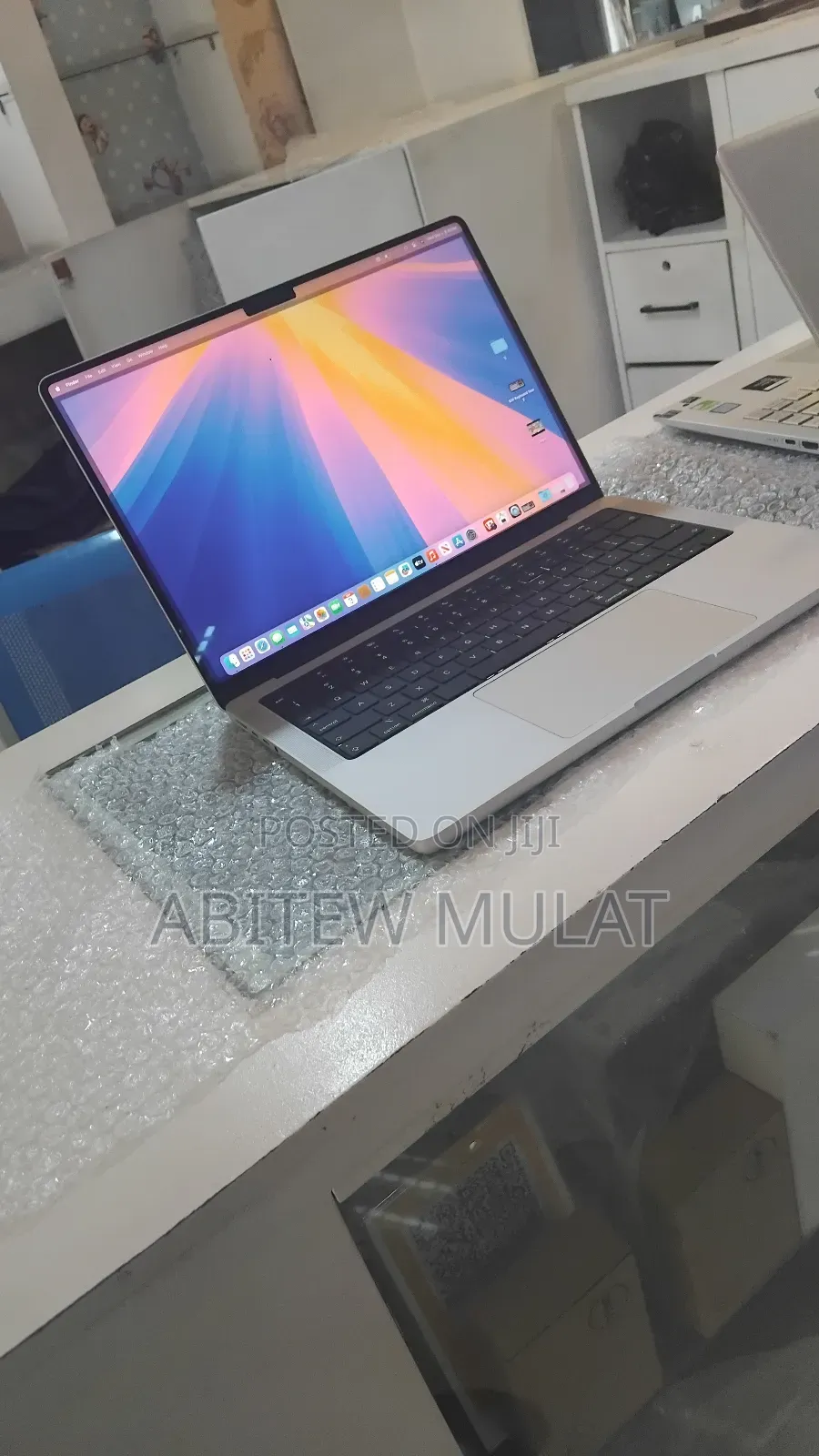 New Laptop Apple MacBook Pro M1 16GB Apple M1 SSD 512GB