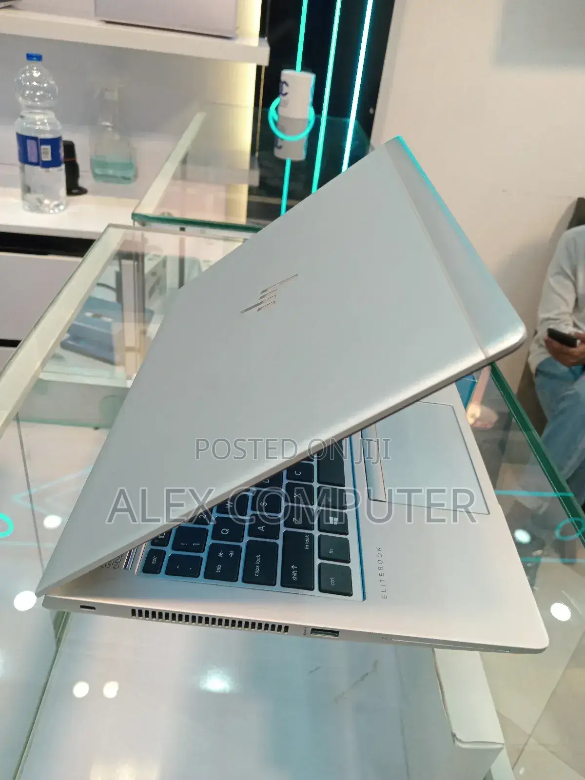 New Laptop HP EliteBook 840 G5 16GB Intel Core I5 SSD 512GB