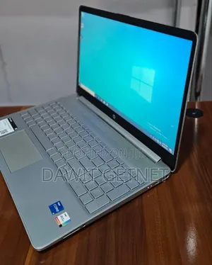 New Laptop HP Stream Notebook 8GB Intel Core I5 SSD 256GB
