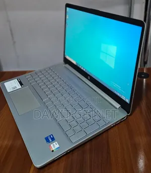 New Laptop HP Stream Notebook 8GB Intel Core I5 SSD 256GB