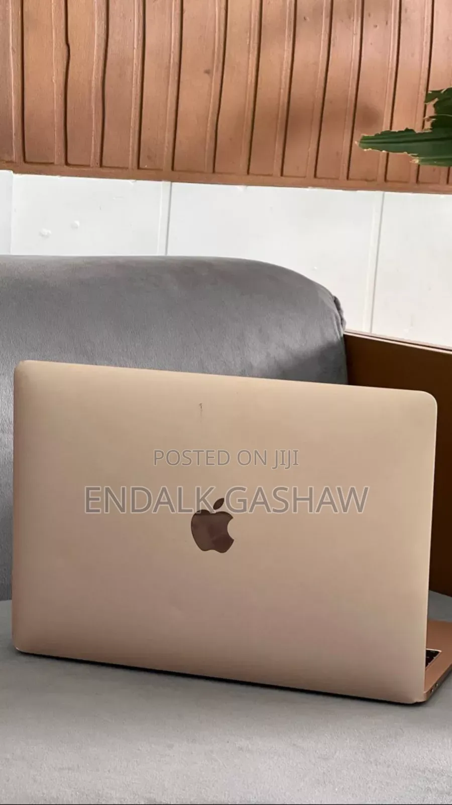 New Laptop Apple MacBook Air 2019 8GB Intel Core I5 SSD 256GB