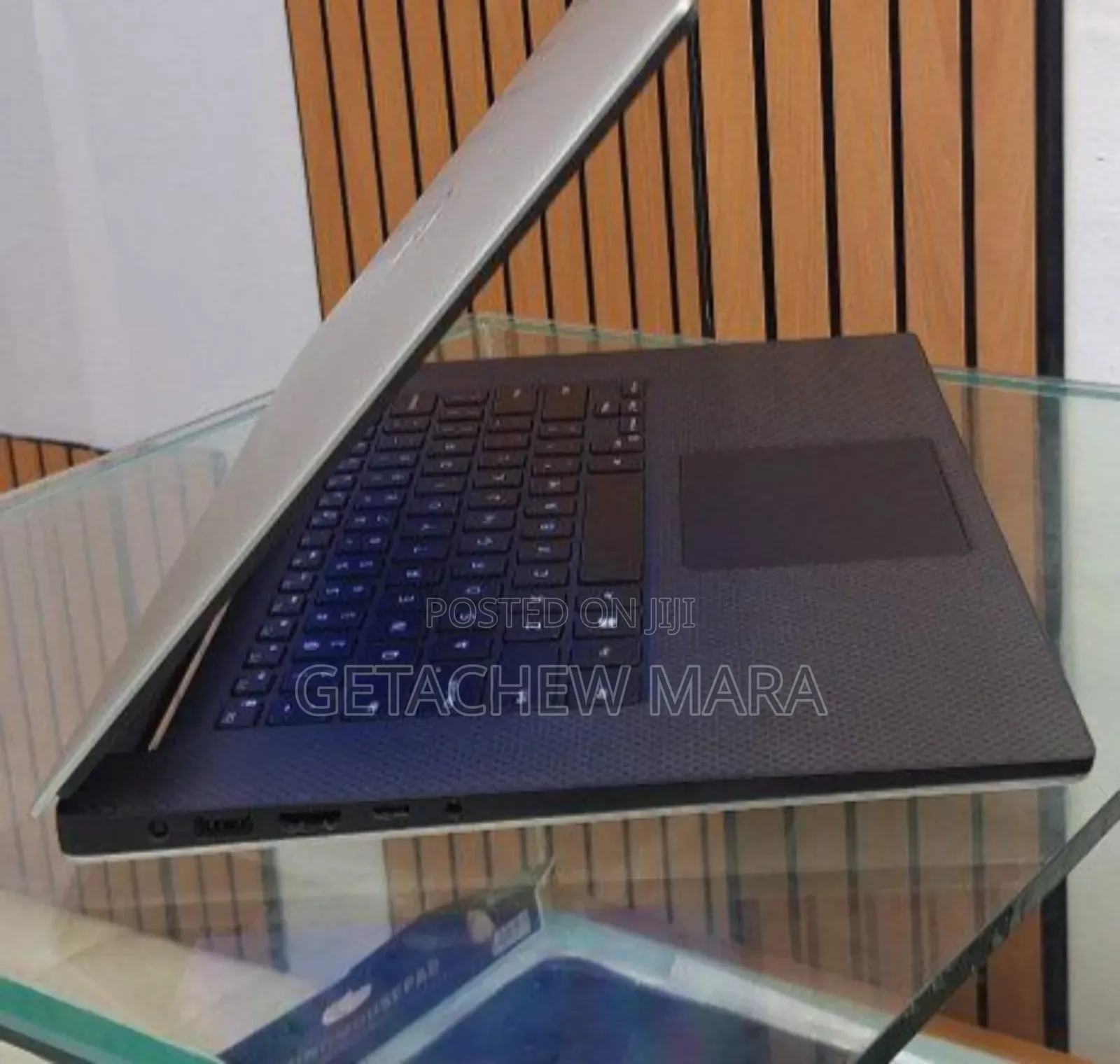 New Laptop Dell XPS 15 32GB Intel Core I9 SSD 1T