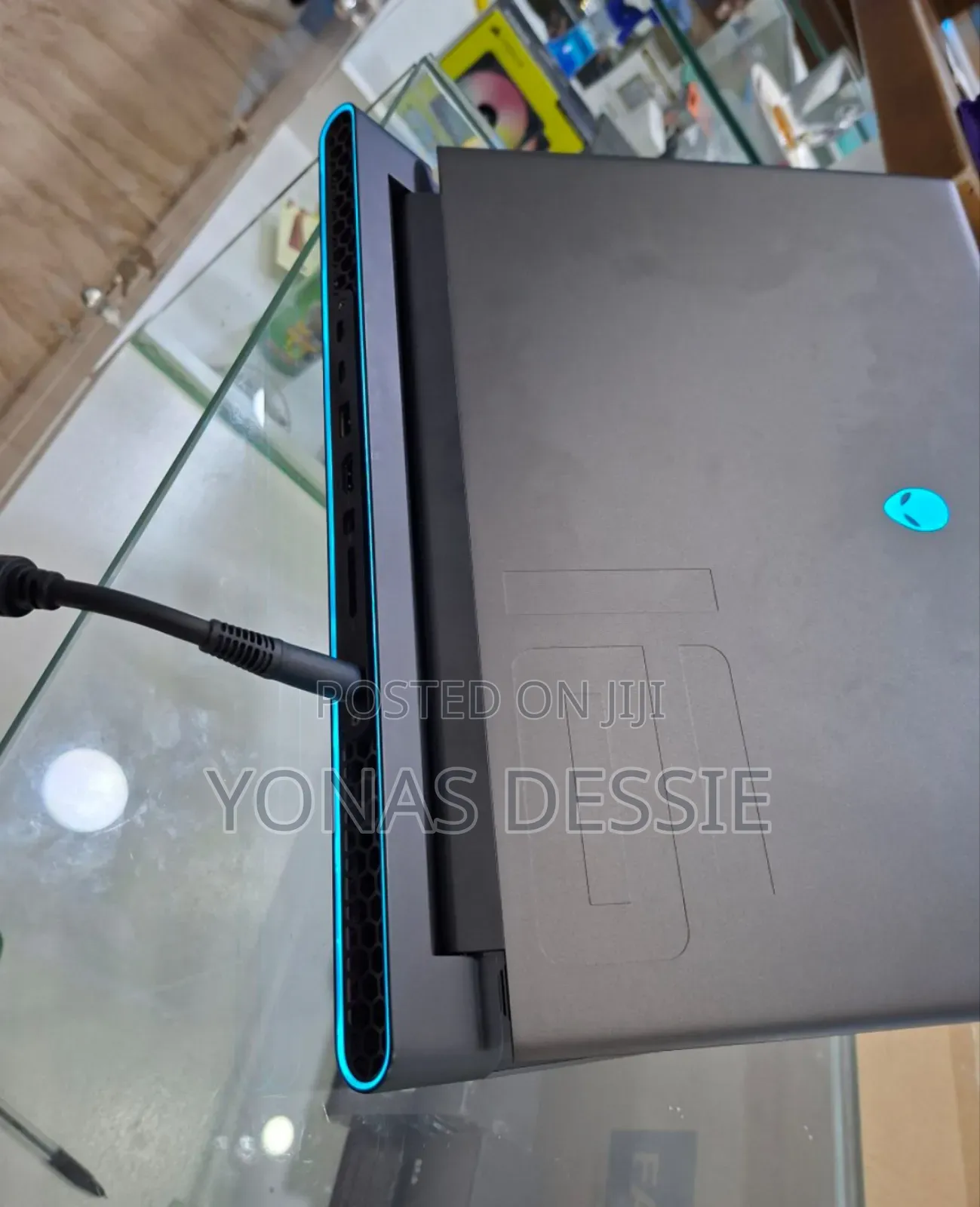 New Laptop Alienware M15 r3 16GB Intel Core i9 SSD 1T