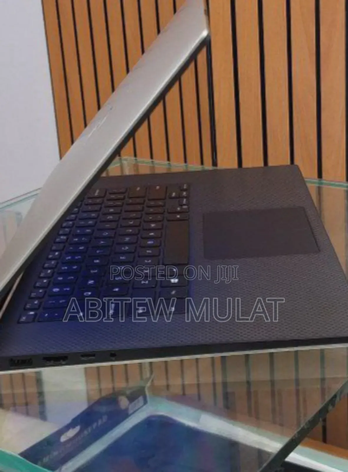 New Laptop Dell XPS 15 32GB Intel Core I9 SSD 2T