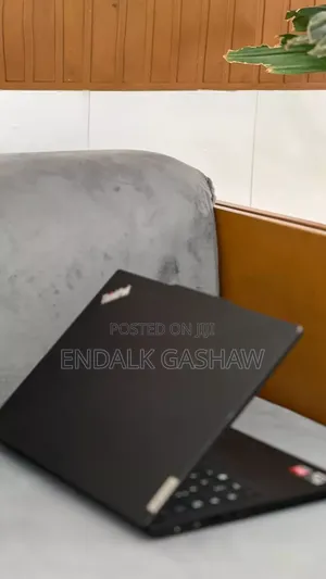 New Laptop Lenovo ThinkPad E14 G5 16GB AMD Ryzen 5 SSD 512GB