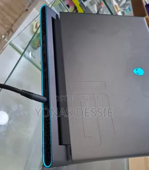 New Laptop Alienware M15 r3 16GB Intel Core i9 SSD 1T