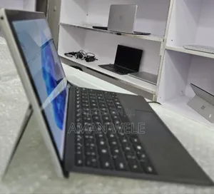 Photo - New Laptop Microsoft Surface Pro 4 8GB Intel Core I5 SSD 256GB