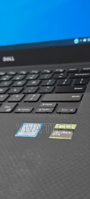 New Laptop Dell XPS 15 16GB Intel Core I7 SSD 512GB