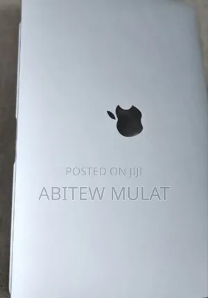 New Laptop Apple MacBook Air 2020 8GB Intel Core I5 SSD 512GB