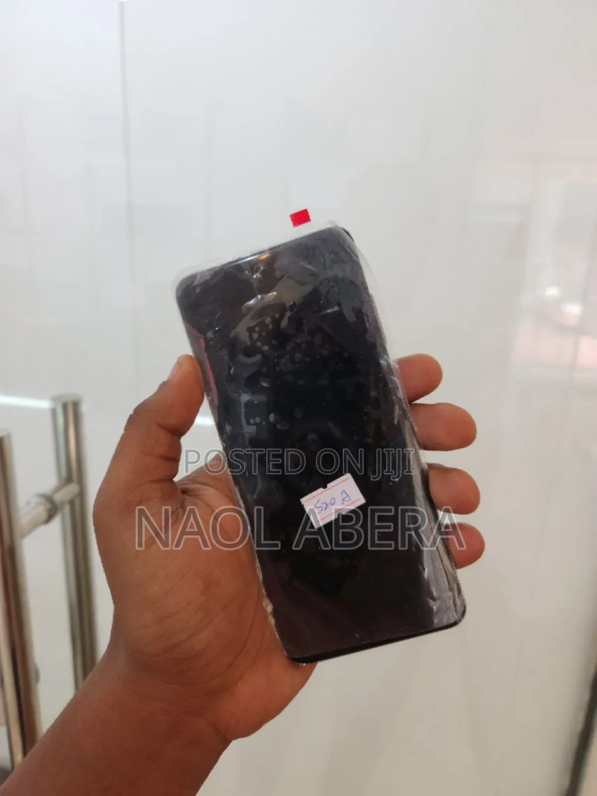 New Samsung Galaxy S20 128 GB Black