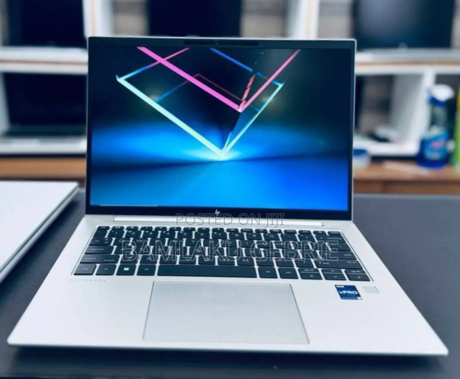 New Laptop HP EliteBook 840 G10 16GB Intel Core I7 SSD 1T