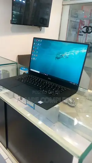 Photo - New Laptop Dell XPS 15 16GB Intel Core I5 SSD 512GB