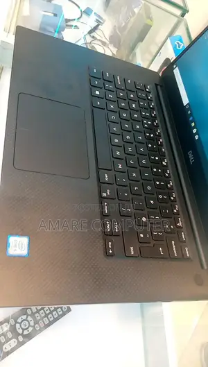 New Laptop Dell XPS 15 16GB Intel Core I5 SSD 512GB