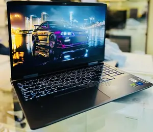 New Laptop Lenovo LOQ 15ARP9 16GB Intel Core I5 SSD 512GB