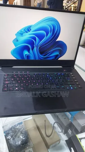 New Laptop Asus ROG Zephyrus G15 32GB Intel Core I7 SSD 1T