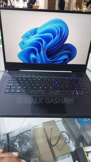 New Laptop Asus ROG Zephyrus G15 32GB Intel Core I7 SSD 1T