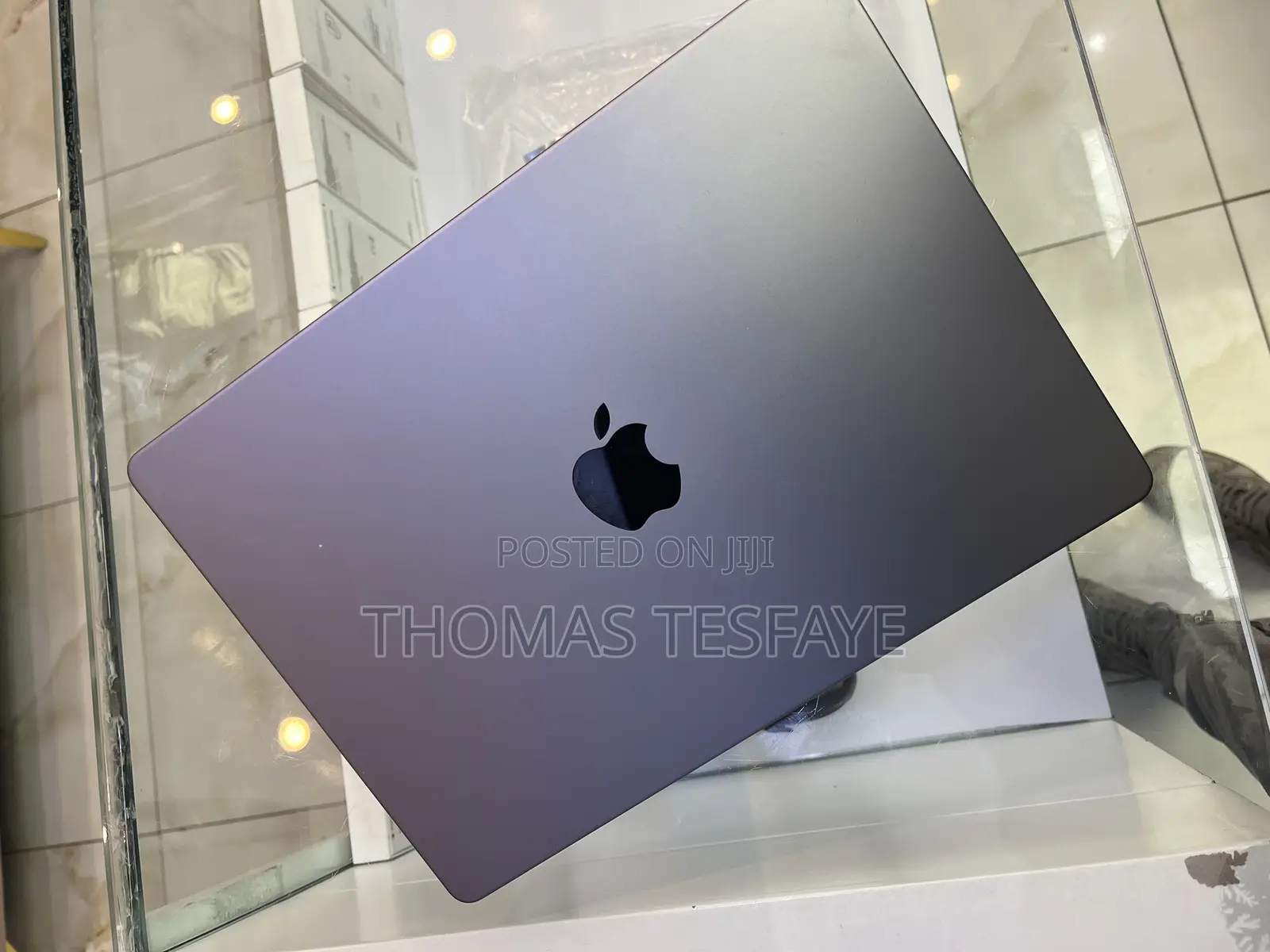 New Laptop Apple MacBook Pro 2020 M1 16GB Apple M1 Pro SSD 512GB