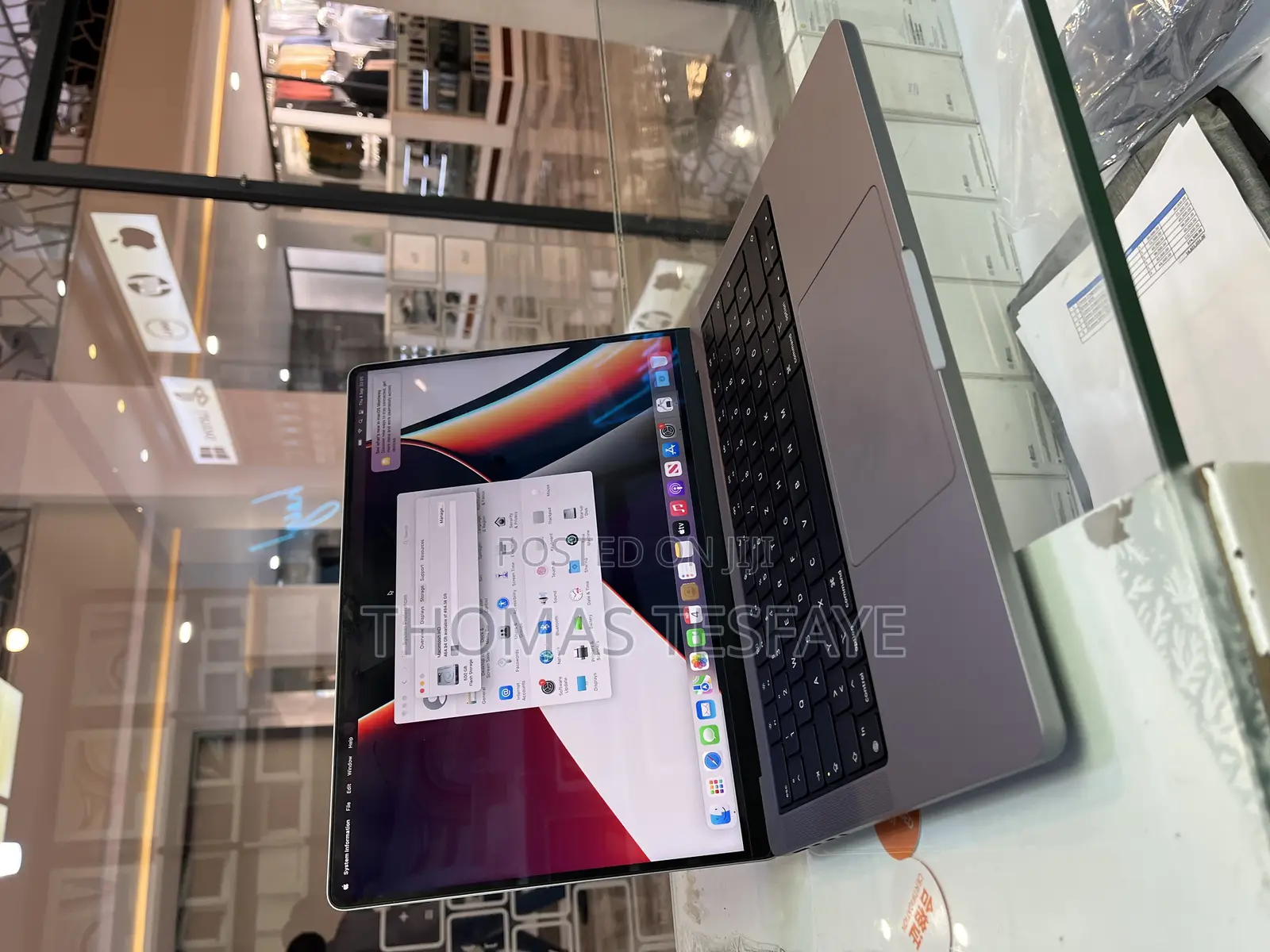 New Laptop Apple MacBook Pro 2020 M1 16GB Apple M1 Pro SSD 512GB