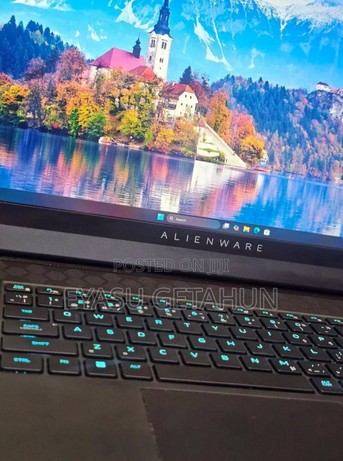 New Laptop Dell Alienware M17 R5 16GB AMD Ryzen 7 SSD 1T