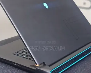 New Laptop Dell Alienware M17 R5 16GB AMD Ryzen 7 SSD 1T