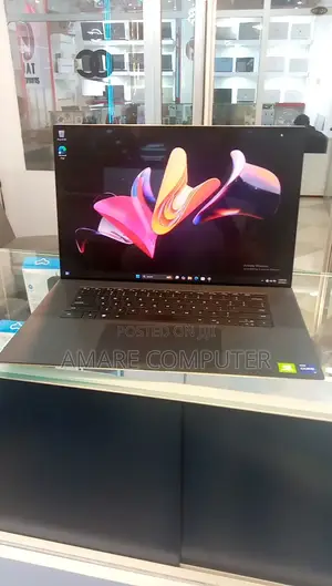 New Laptop Dell XPS 15 64GB Intel Core I9 SSD 4T