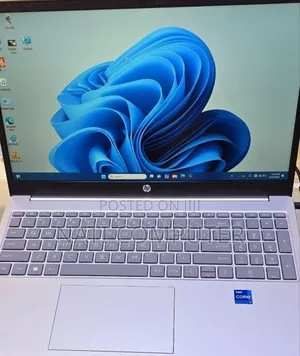 Photo - New Laptop HP Elite X2 1012 16GB Intel Core I7 SSD 512GB