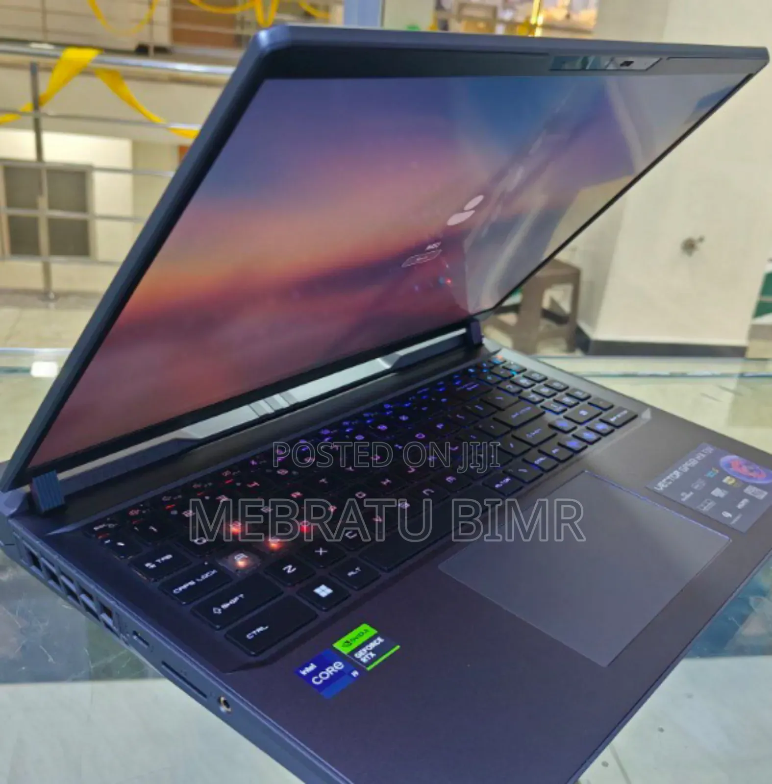 New Laptop MSI Vector GP68 HX 13V 16GB Intel Core I9 SSD 1T