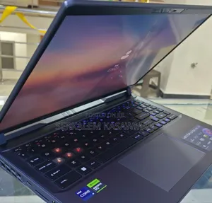 New Laptop MSI Vector GP68 HX 13V 16GB Intel Core I9 SSD 1T