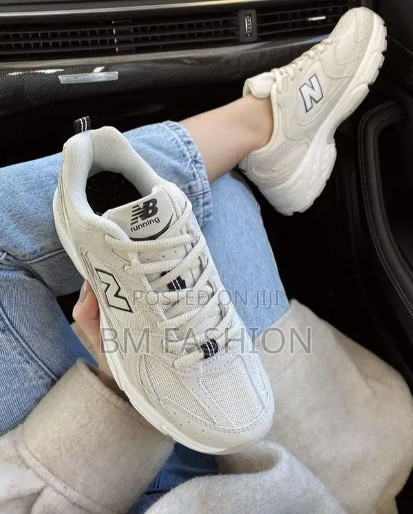 New Balance Creamy Women's Comfy Sneakers