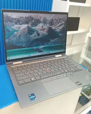 New Laptop Lenovo 32GB Intel Core I7 SSD 512GB