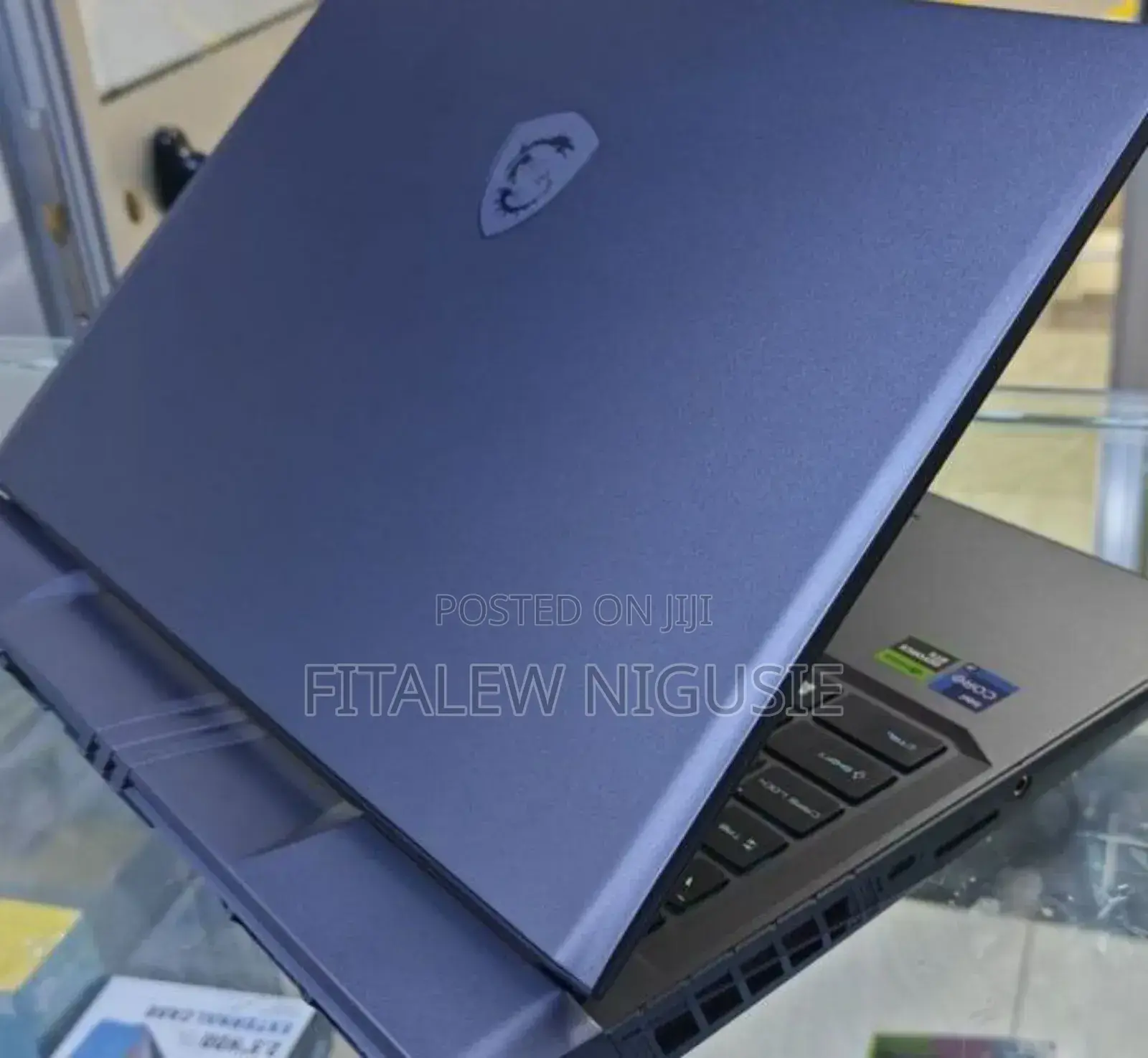 New Laptop MSI Vector 16 HX AI A2XWIG 16GB Intel Core I9 SSD 1T