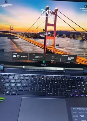 New Laptop MSI Vector 16 HX AI A2XWIG 16GB Intel Core I9 SSD 1T
