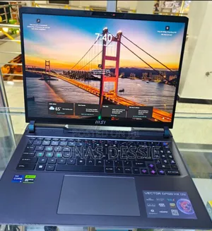 New Laptop MSI Vector GP68 HX 13V 16GB Intel Core I9 SSD 1T