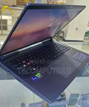 New Laptop MSI Vector GP68 HX 13V 16GB Intel Core I9 SSD 1T