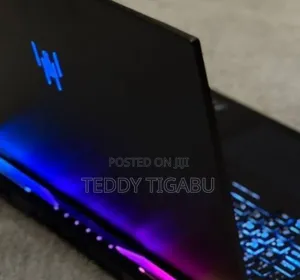 New Laptop Asus ROG Strix G15 32GB Intel Core I9 SSD 2T