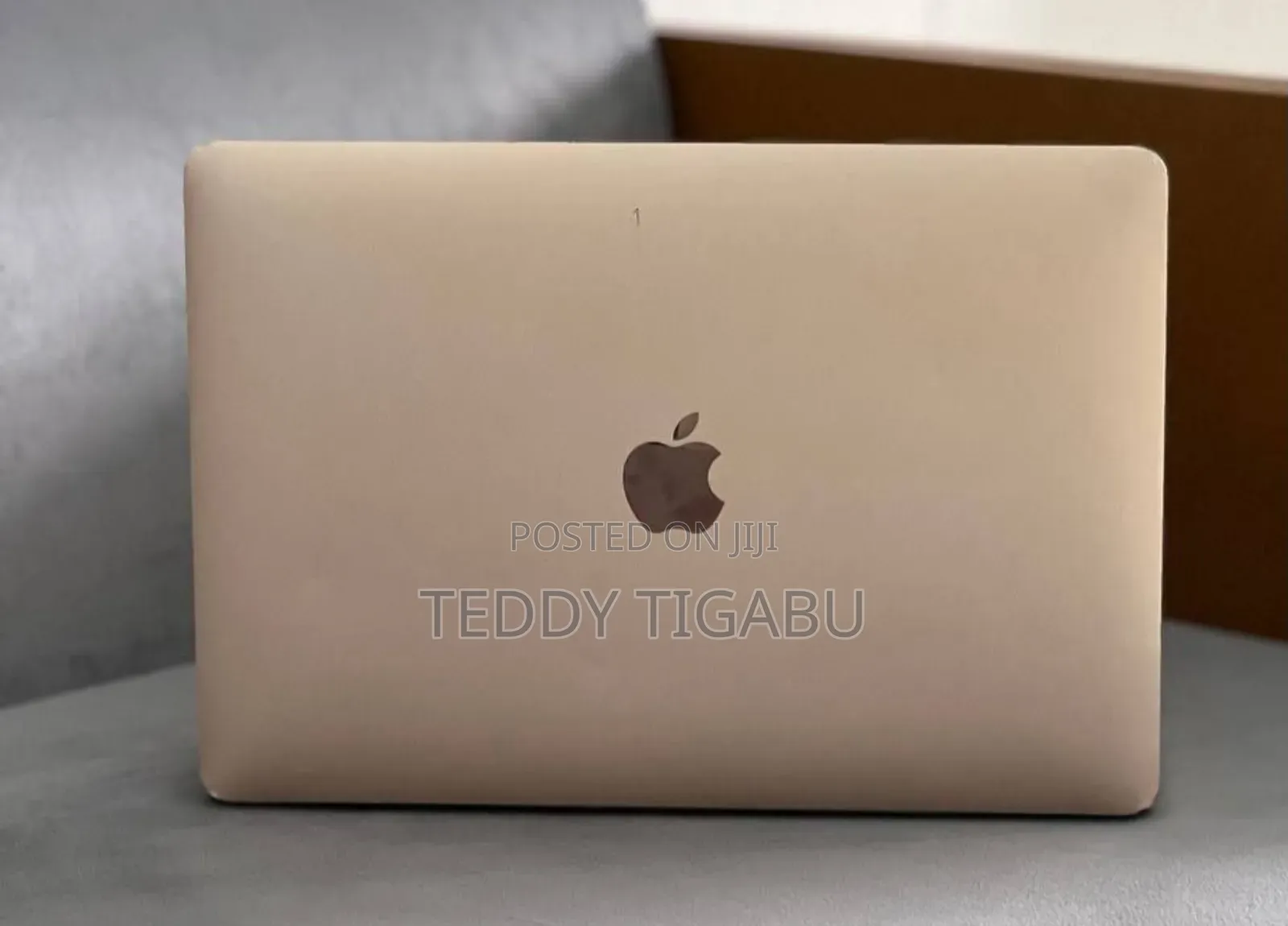 New Laptop Apple MacBook Air 2019 8GB SSD 128GB
