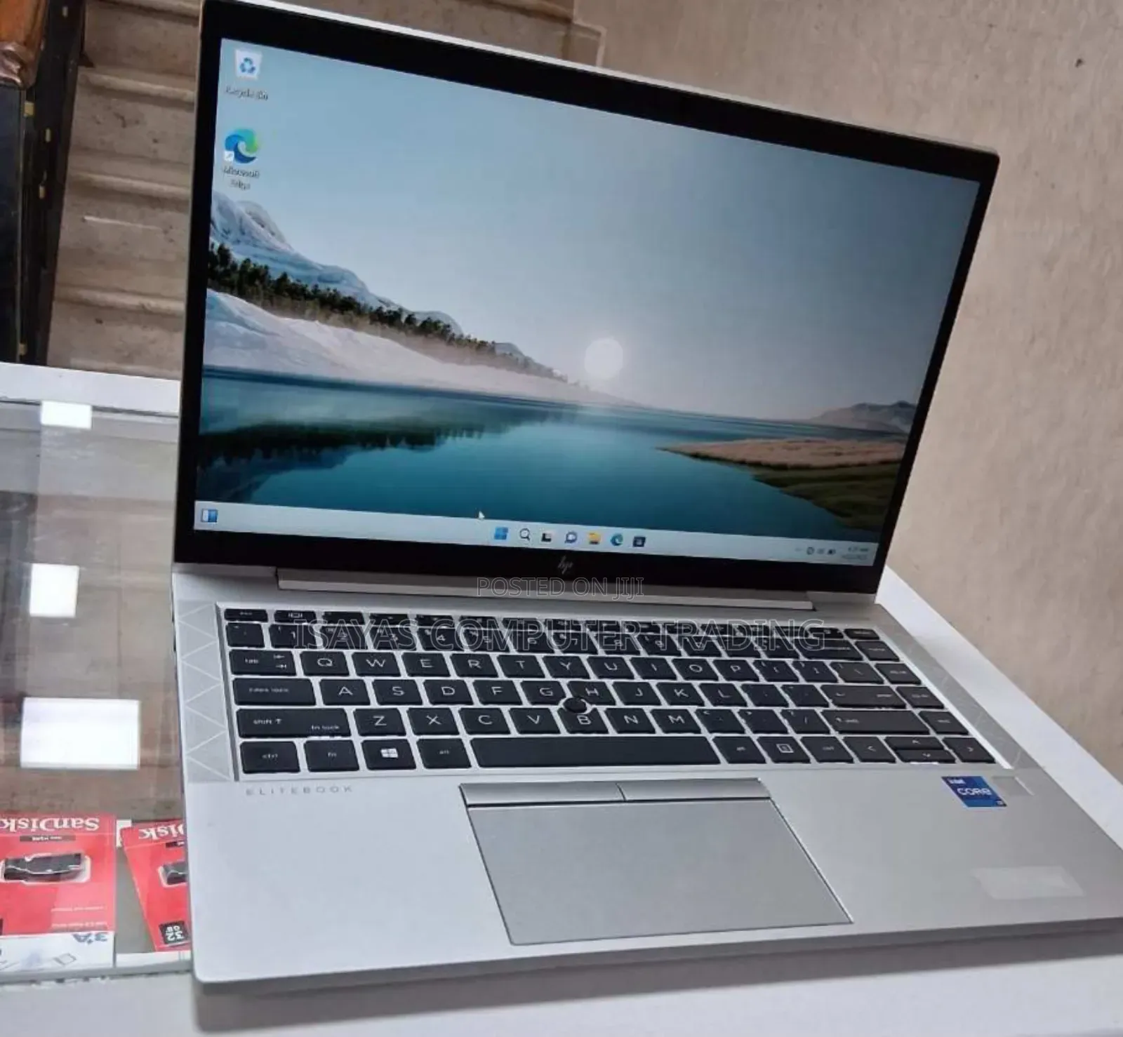 New Laptop HP EliteBook 840 G8 16GB Intel Core I7 SSD 512GB