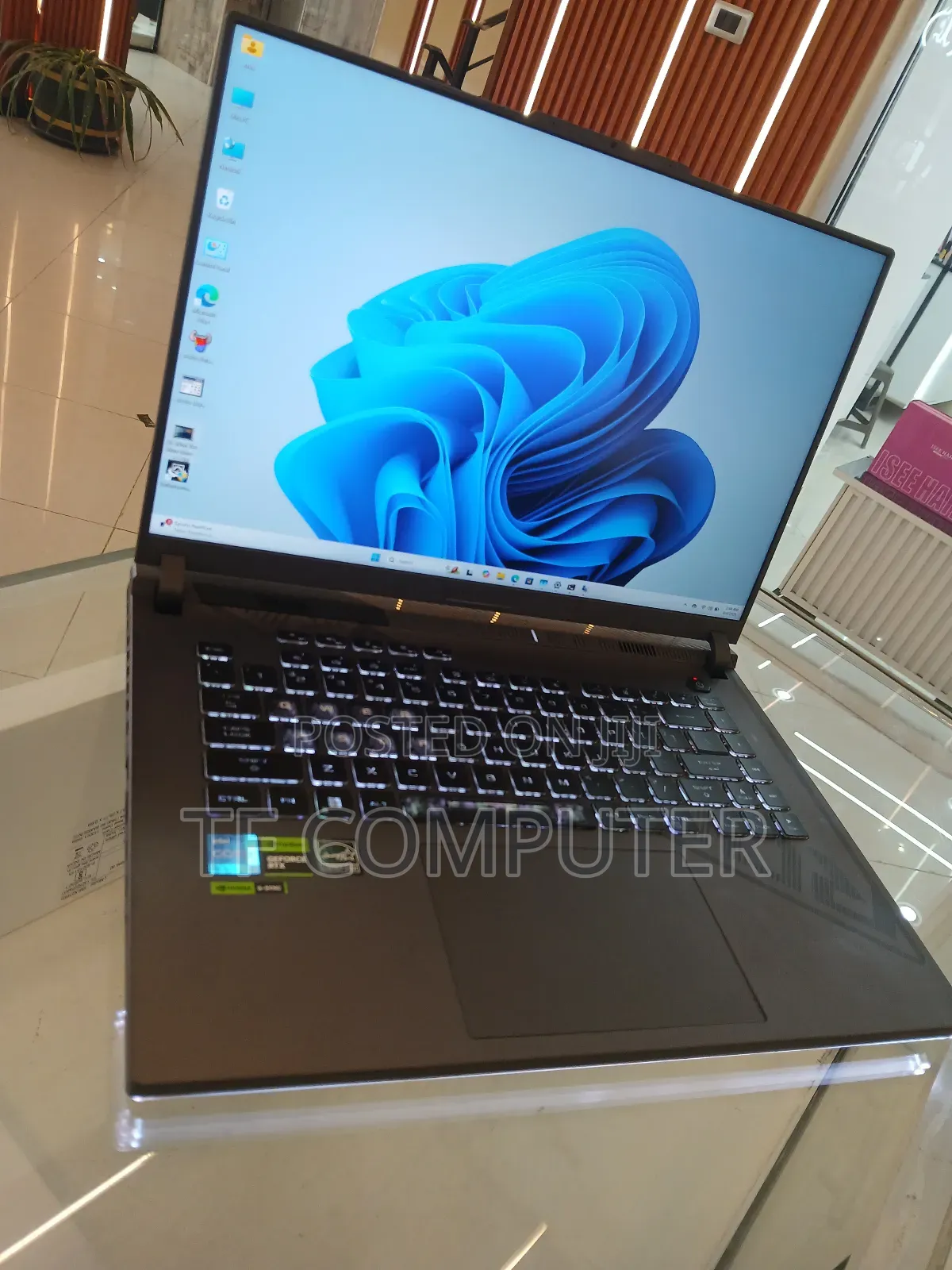 New Laptop Asus ROG Strix G16 G614 16GB Intel Core I7 SSD 1T