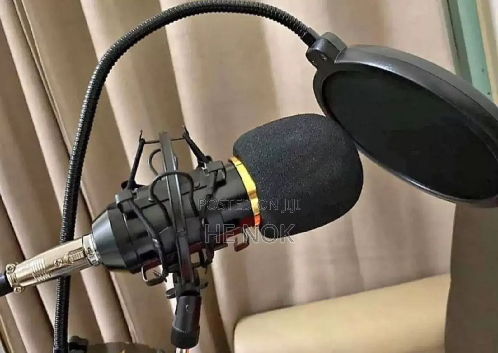 Condenser Microphone Bundle With V8 Sound Card