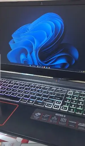 New Laptop Acer Nitro 5 12GB Intel Core I5 SSD 512GB