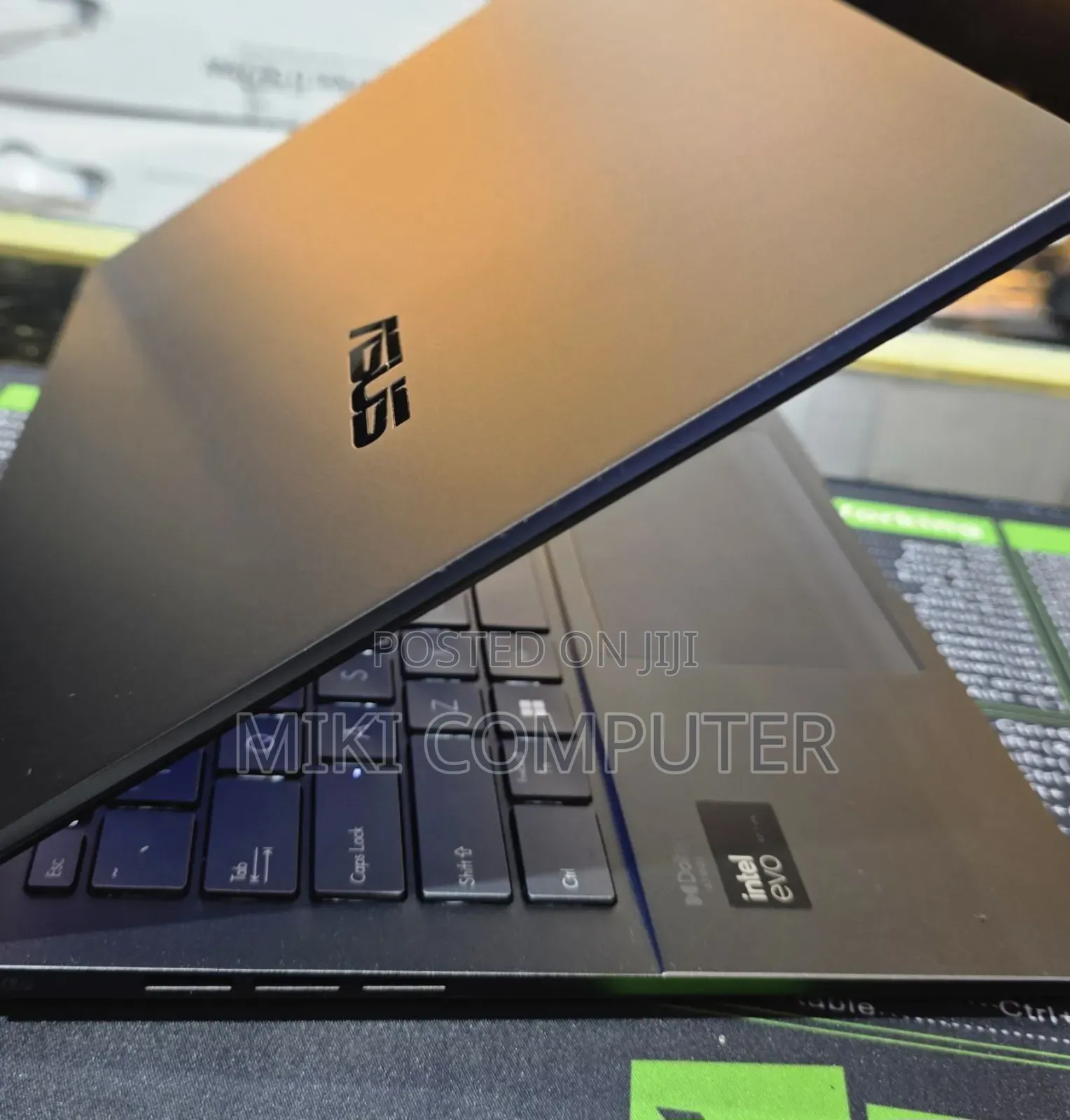 New Laptop Asus ZenBook UX31LA 8GB Intel Core Ultra 5 SSD 512GB