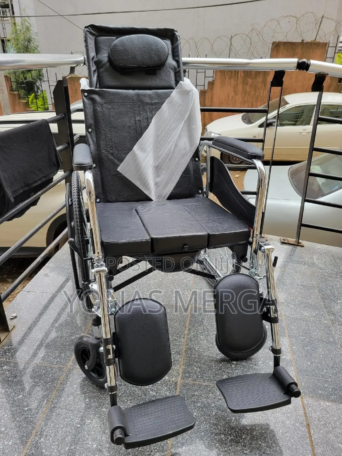 Toilet Wheelchair盩0travel Wheelchair Net Carry Weight Only 150 Kg