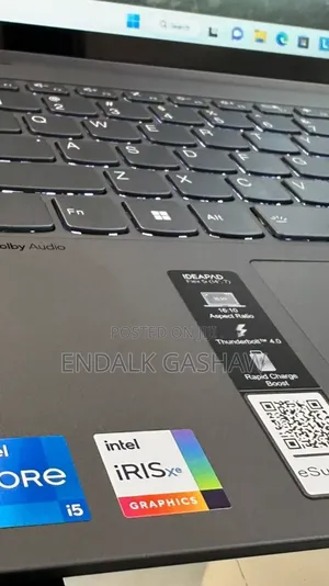 Photo - New Laptop Lenovo Ideapad 3 16GB Intel Core I5 SSD 512GB