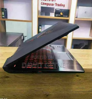 New Laptop HP Omen 15 16GB Intel Core I7 HDD 512GB