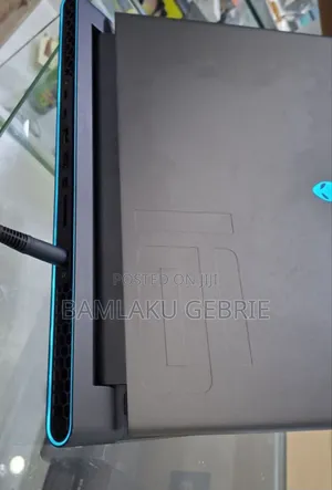 New Laptop Alienware M17x R2 16GB Intel Core I9 SSD 1T